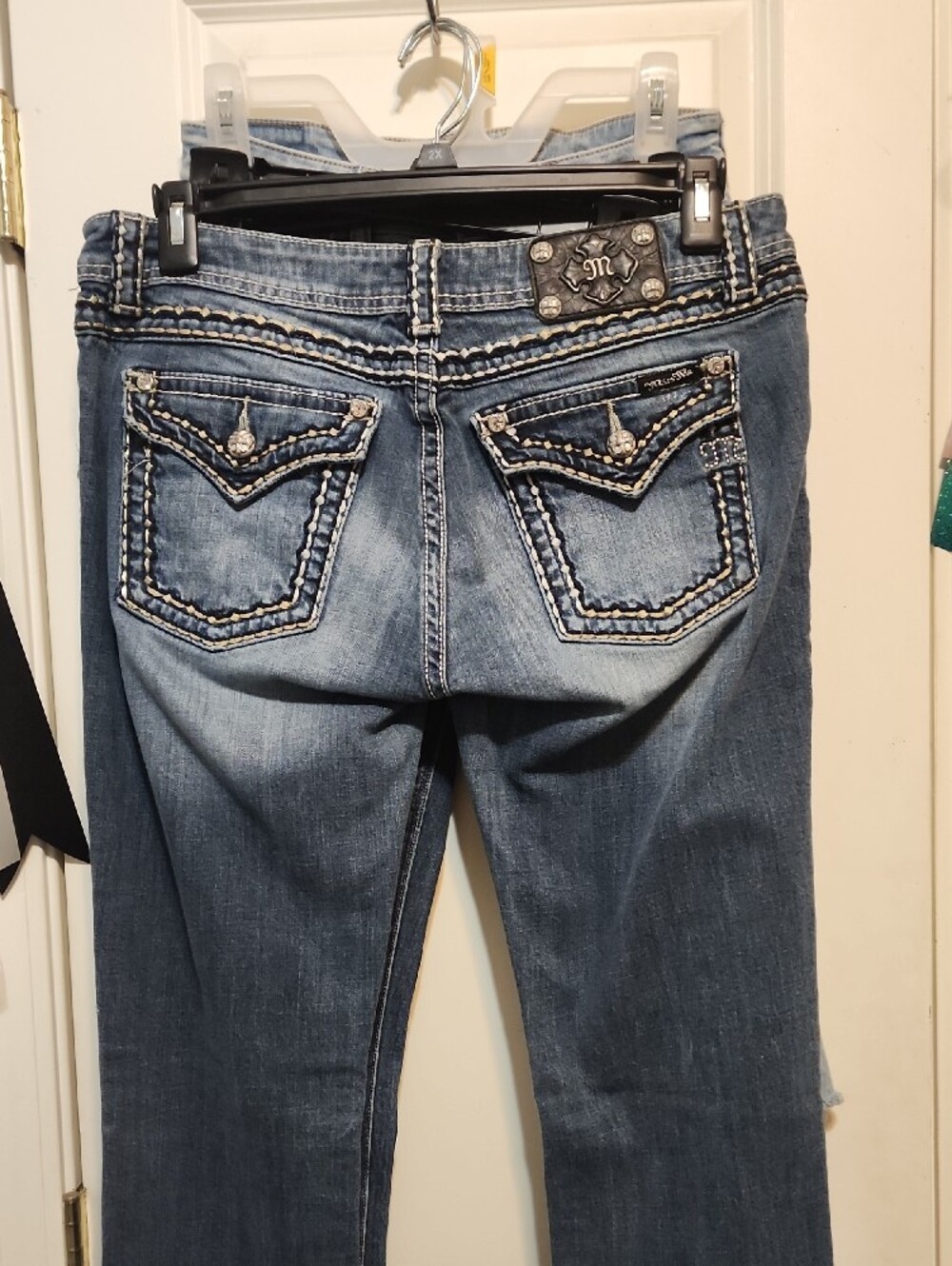 Jeans Subcategory Identification - Picture 3 of 3